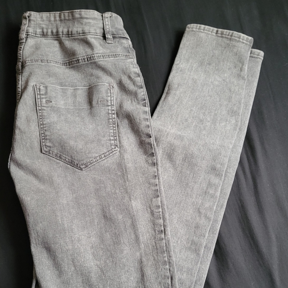 H&M Divided gray skinny jeans jeggings 8